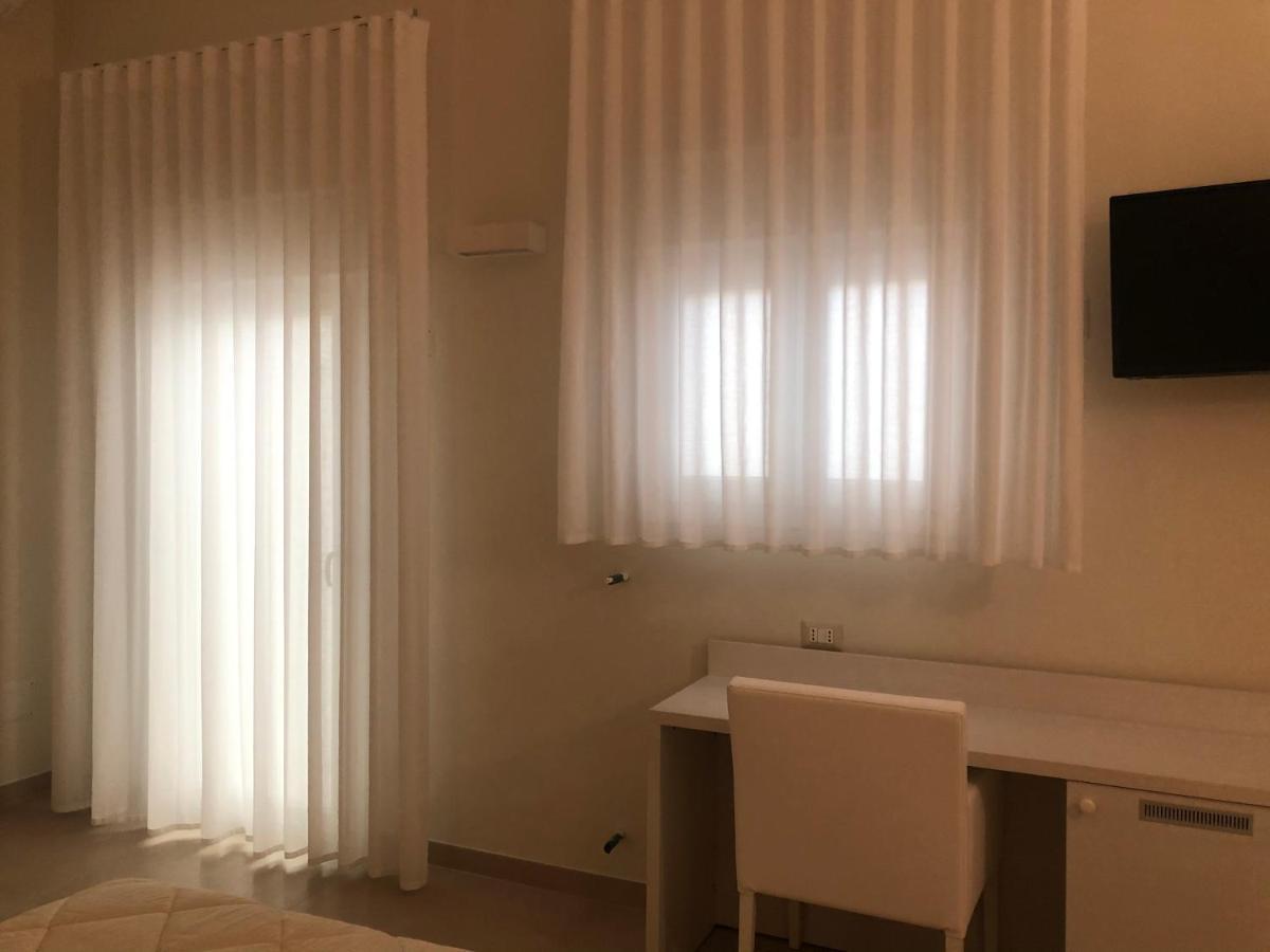 Paleat-Manduria Bed & Breakfast Luaran gambar